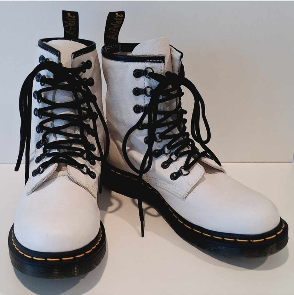 Dr. Martens leather Air Wair lace-up boots